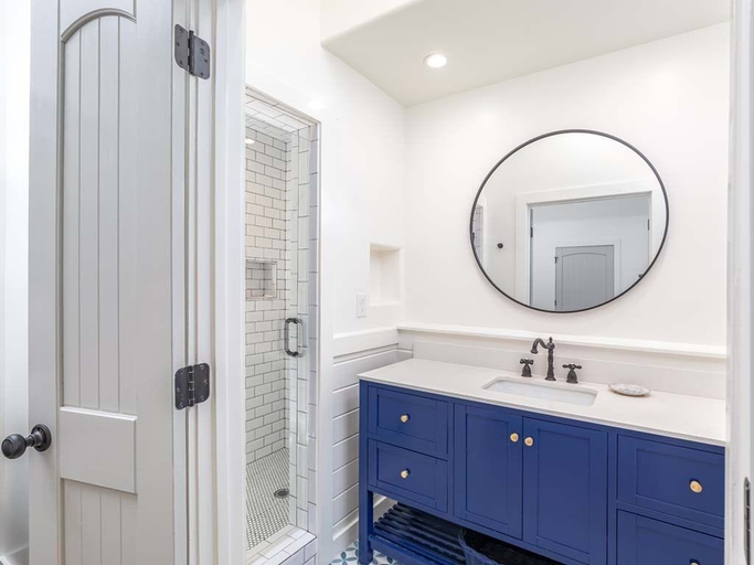 Bathroom 4, Sail Away by Tybee Vacation Rentals, Chatham
