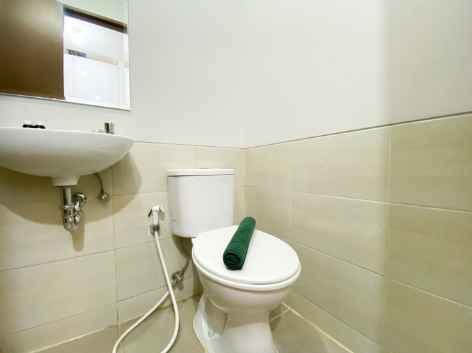 Bathroom 8