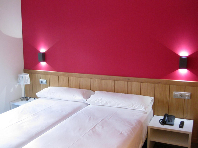 Bedroom 4, The Book Factory Hostel by gaiarooms, Valladolid