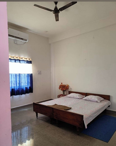 Bedroom 3, Hotel Ashirwad Palace, Banka