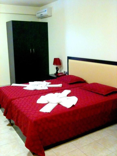 Bedroom 5, Golden Rose Suites, Crete