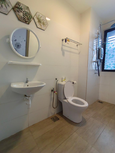 Bathroom 5, KLIA AIRPORT HOMESTAY 3, Sepang