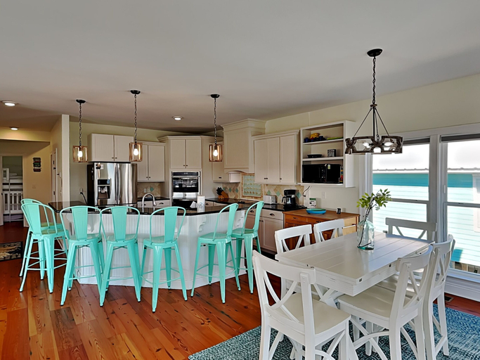Food & Drinks, Brighton by the Sea by Southern Vacation Rentals, Baldwin