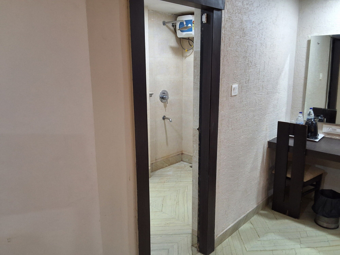 Bathroom 3, HOTEL ACCORD, Ranchi