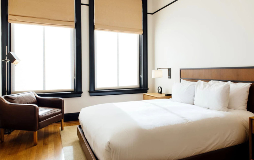 Bedroom 24