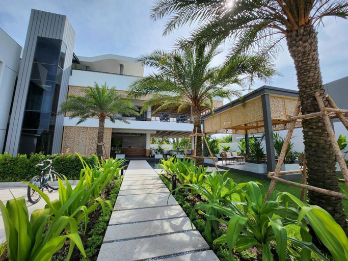 Beachfront 4 Bedrooms villa Sanctuary Ho Tram, Xuyên Mộc