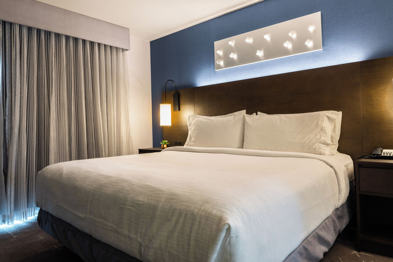 Bedroom 3, Embassy Suites by Hilton Tulsa I-44, Tulsa