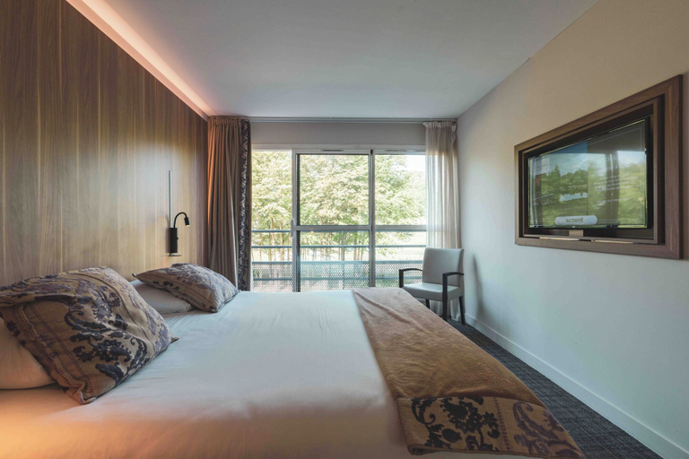 Bedroom 2, Forges Hotel, Seine-Maritime
