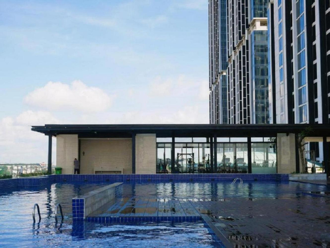 Swimming Pool 9
