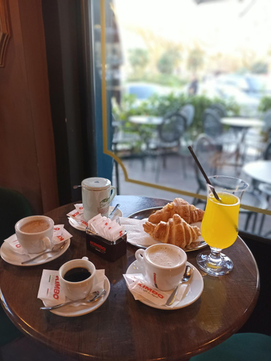 Others 3, Amo's Hotel, Shkodrës