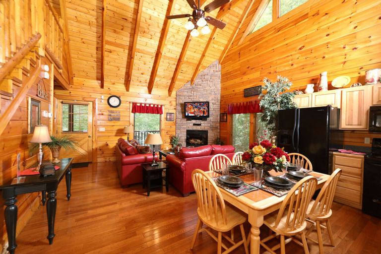 Food & Drinks, Around the Mountain - One Bedroom Cabin, Sevier