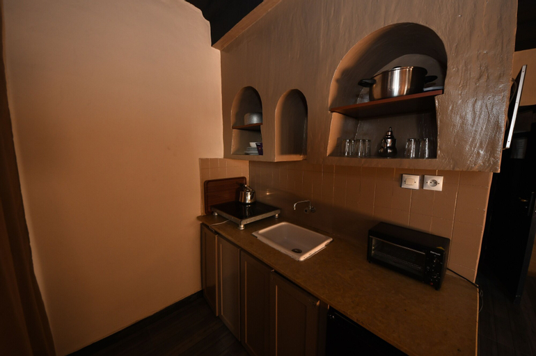 Dining Room 6