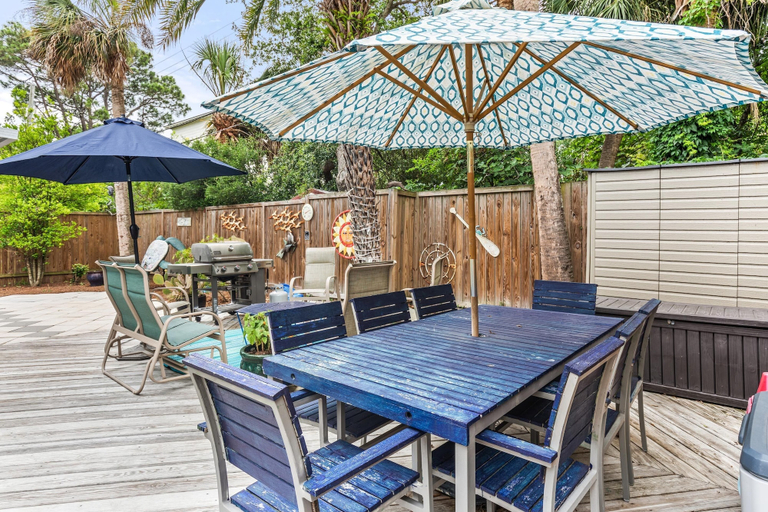 Food & Drinks, Vitamin Sea Cottage, Chatham