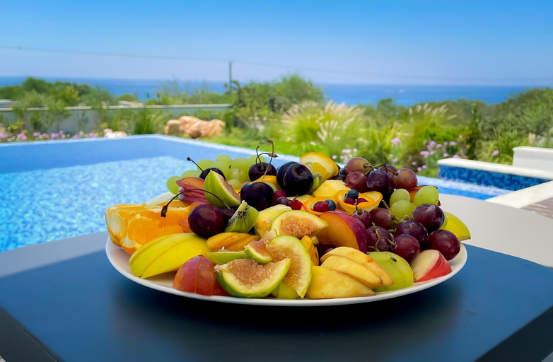 Food & Drinks 5, Love Bridge Seaview Villas