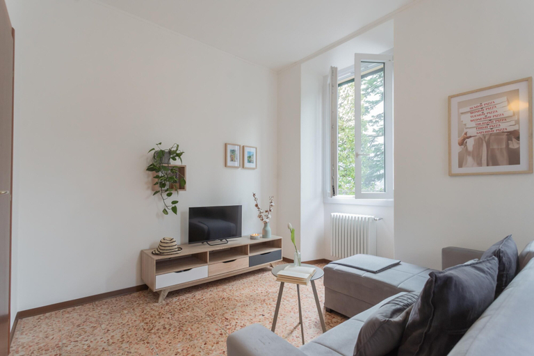Room 4, Nonna Tere Apartment, Como
