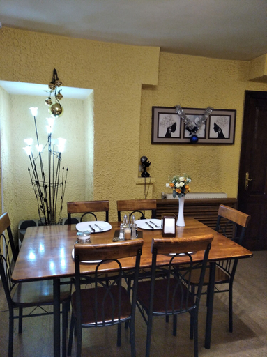 Food & Drinks 5, Hotel Diplomat, Tbilisi