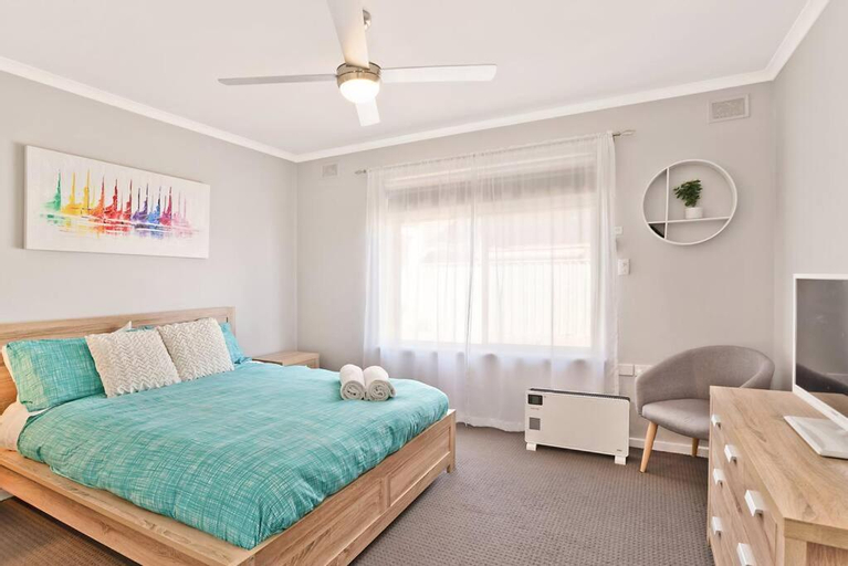 Bedroom 2, West Beach Family Beauty - 2 Bed Unit, Adelaide
