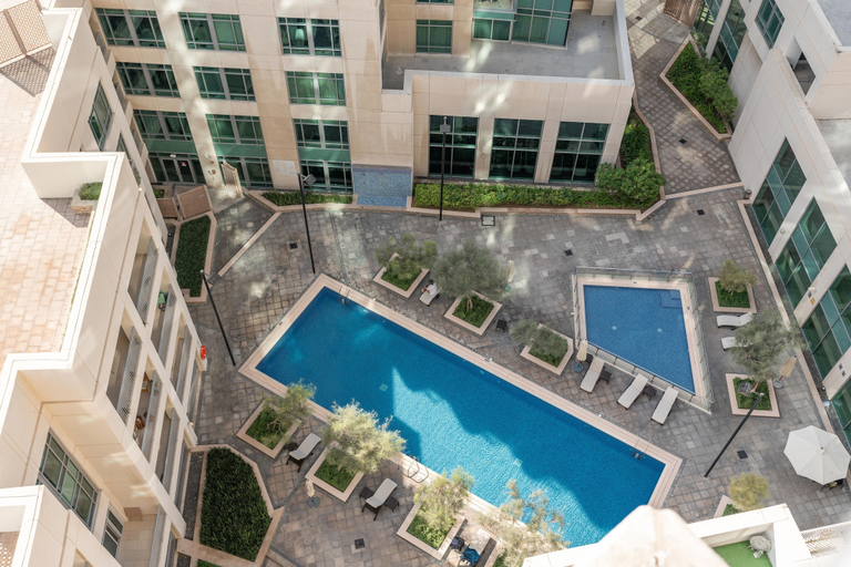 Sport & Beauty, Lux BnB Burj Views Tower - Downtown, Dubai