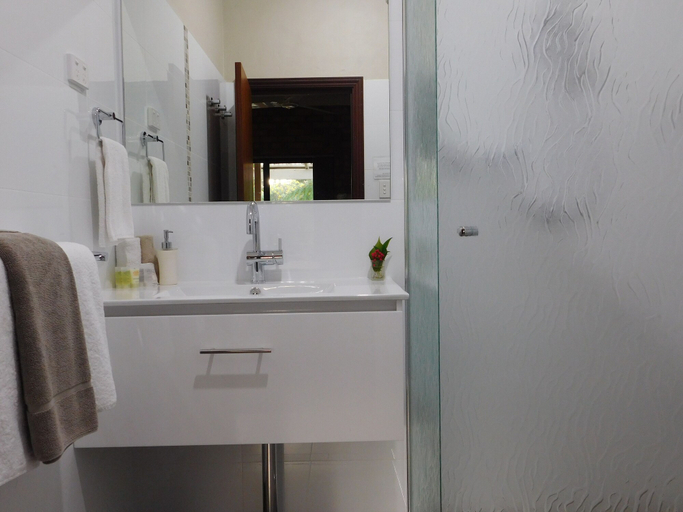 Bathroom 3, Edge of the Forest, Augusta-Margaret River