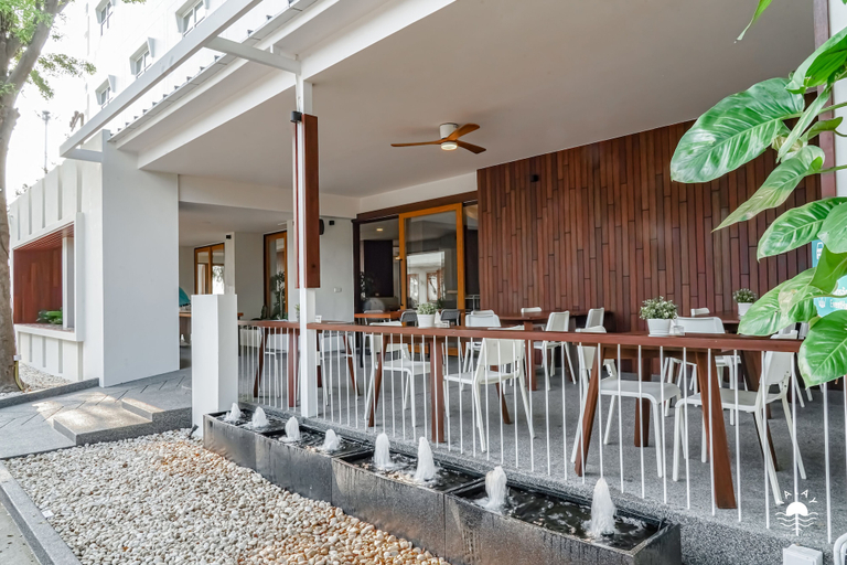 Food & Drinks 5, Talay Hotel & Villa, Cha Am, Cha-Am