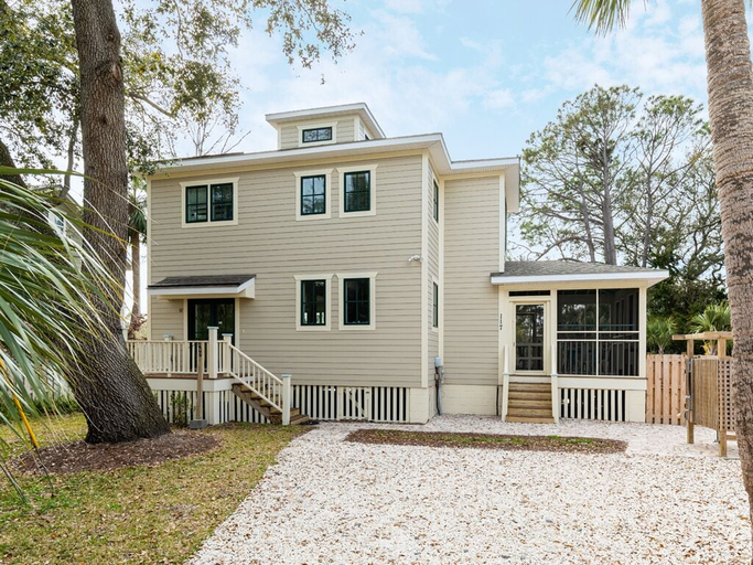 Exterior & Views 2, Flip Flop Lagoon by Tybee Vacation Rentals, Chatham