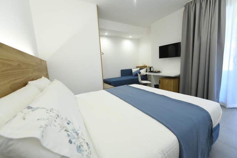 Others 5, Blu in Blu Comfort rooms, Palermo