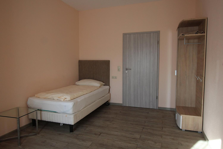 Bedroom 2, Relax Hotel-Ludwigshafen, Ludwigshafen am Rhein