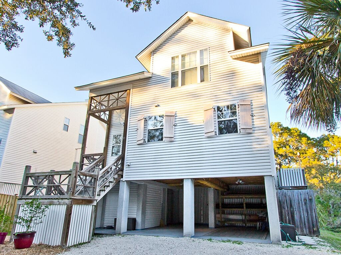 Exterior & Views 2, Marshview Hideaway by Tybee Vacation Rentals, Chatham