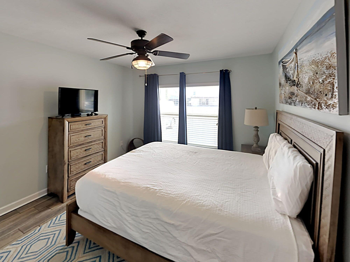 Bedroom 3, Breezy Blue Cottage by Resort Collection, Bay
