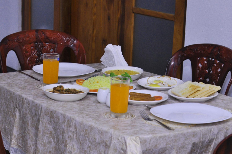 Food & Drinks, Sea View Resort, Hikkaduwa