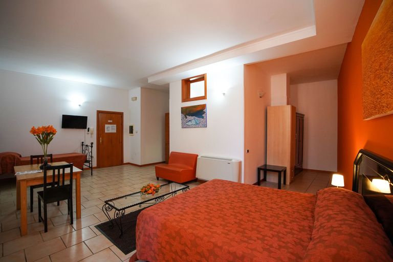 Bedroom 3, Luxora Boutique B&B, Lecce