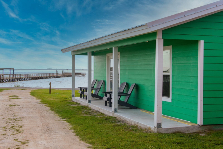 Exterior & Views, Big Tree Cottages by Miss Kitty’s, Aransas