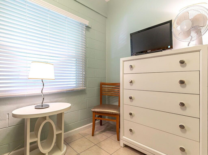 Others 5, Salty Pause by Tybee Vacation Rentals, Chatham