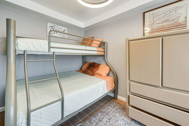 Bedroom 4, Steps to Ocean: Convenient Myrtle Beach Townhome!, Horry