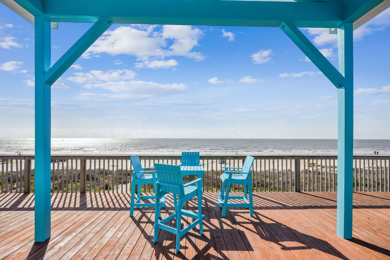 Others 1, Jamaica Waves, Galveston