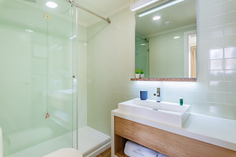 Bathroom 9