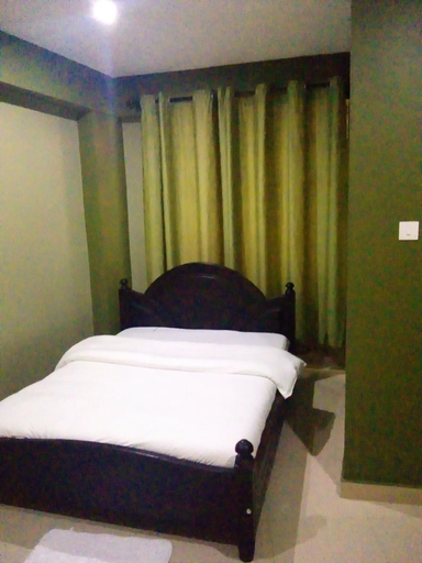 Bedroom 5, Suzie hotel Kampala Uganda, Kampala