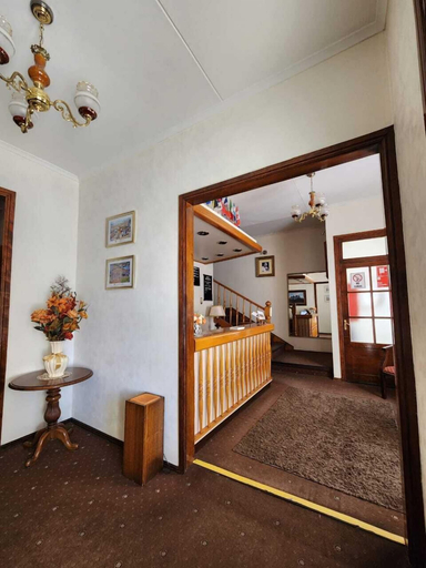 Others 4, HOTEL MERCURIO, Magallanes