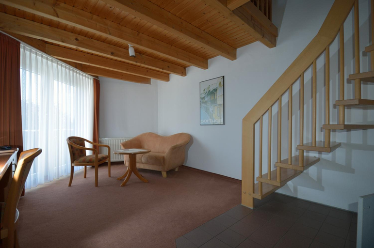 Others 4, Boarding House Remstal, Ostalbkreis