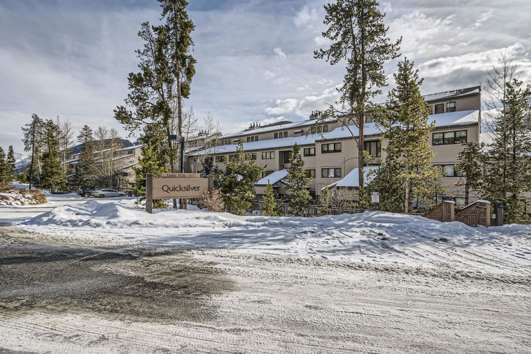 Exterior 4, 1655 Quicksilver 3 Bedroom Condo, Summit