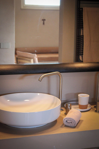 Bathroom 5, Antica Masseria le Monache, Taranto