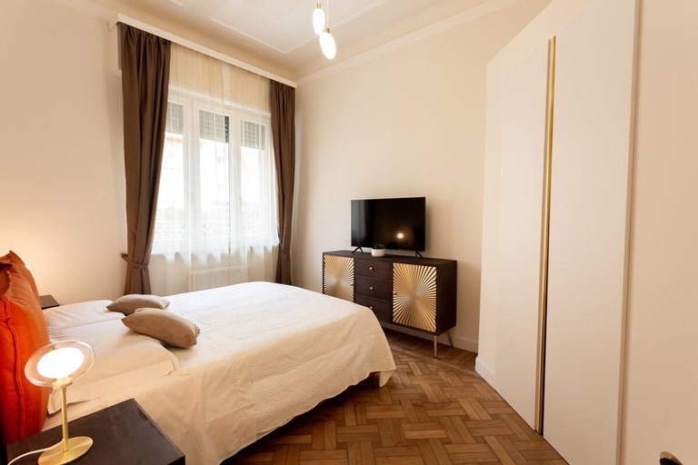 Bedroom 3, Maison d'Or -Amerigo Vespucci, Genova