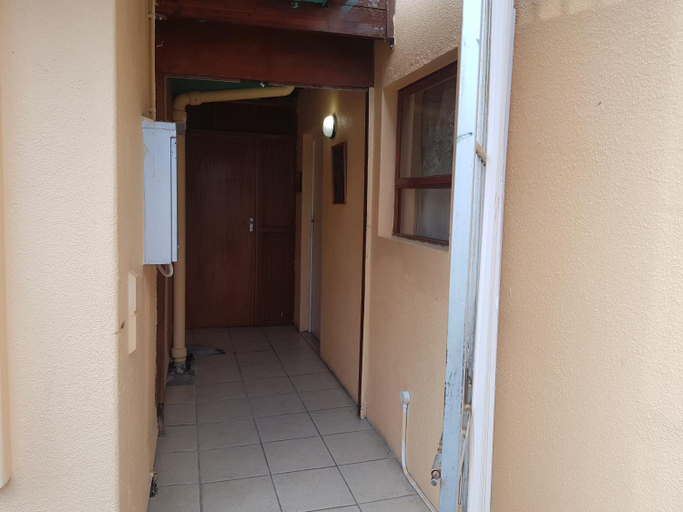 Others 5, Canterbury Self-catering, City of Cape Town