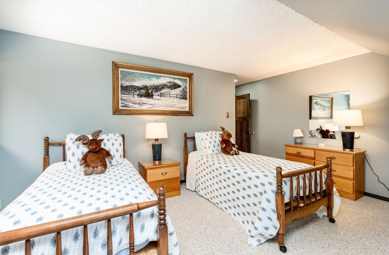 Room 4, Alleman North Vacation At Windcliff 3 Bedroom Home by RedAwning, Larimer