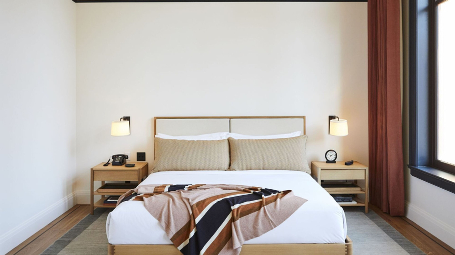 Bedroom 29