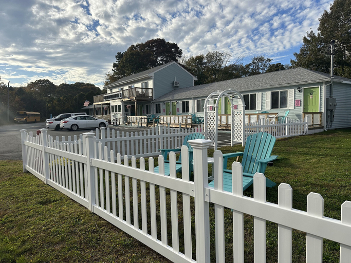 Exterior & Views 2, The Inn at Buzzards Bay, Barnstable