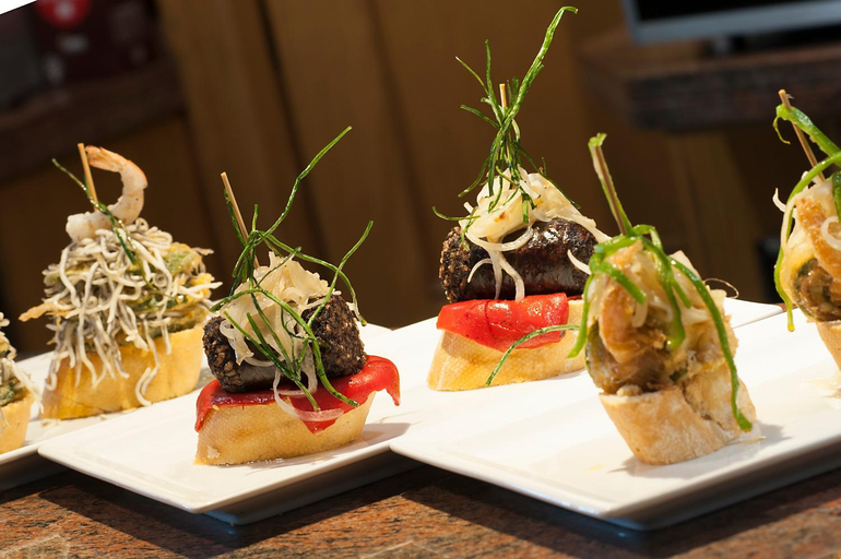 Food & Drinks 5, Hostal Izaga, Navarra