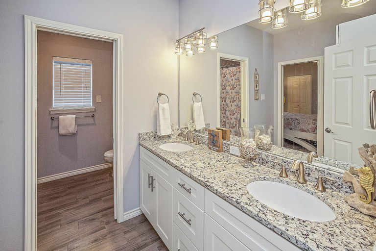 Bathroom, La Sirena - Beach Gear Credit Included! Overlooking Nature Prese, Nueces