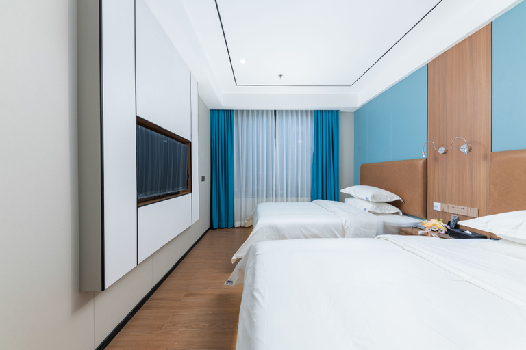 Bedroom 2, Hai Yue Totel, Guangzhou