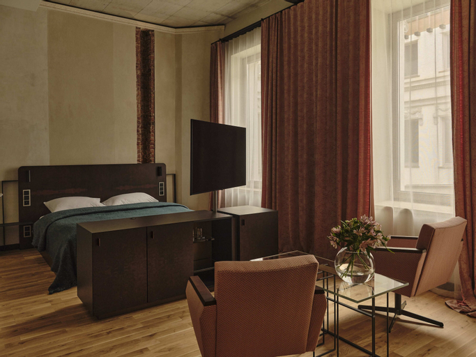 Bedroom 9